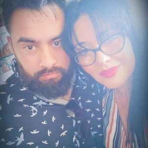 Meet your Posher, Cesar